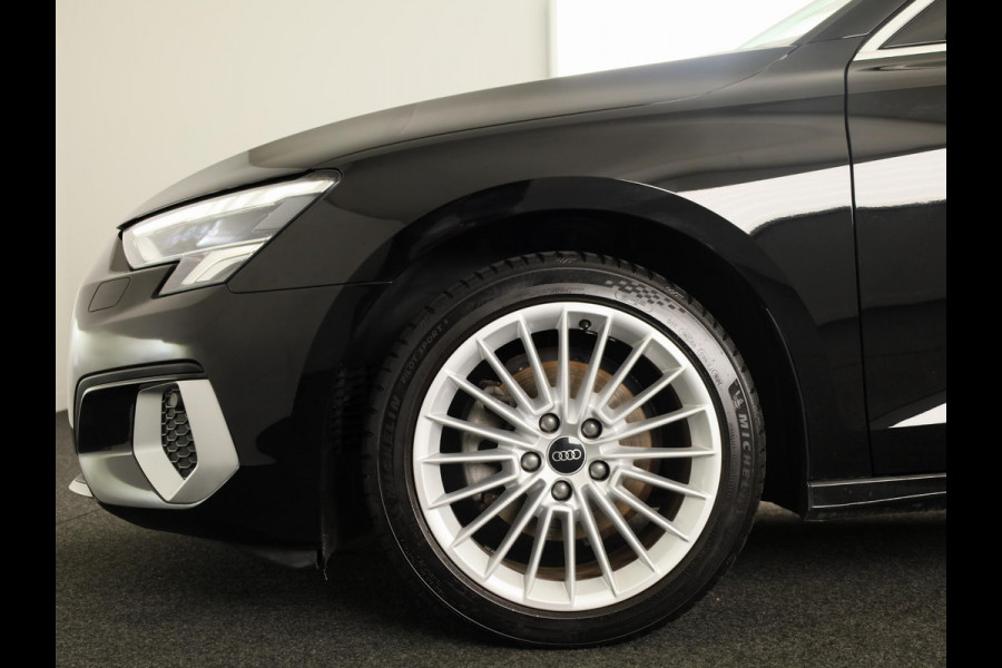 Audi A3 Sportback 30 TFSI Advanced edition 110 pk | Navigatie | Parkeersensoren achter | Cruise control | LED koplampen | Apple Carplay/Android Auto |