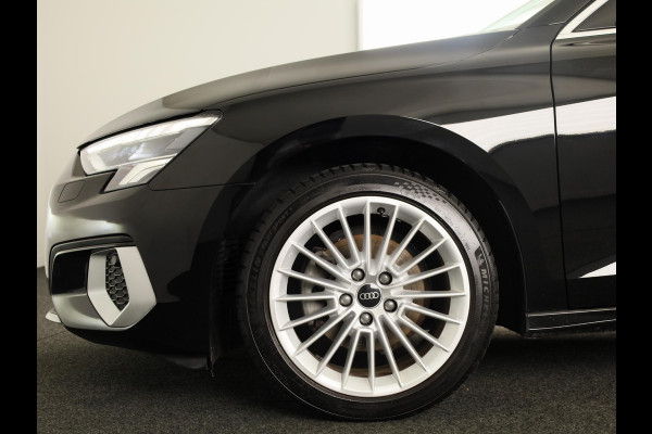 Audi A3 Sportback 30 TFSI Advanced edition 110 pk | Navigatie | Parkeersensoren achter | Cruise control | LED koplampen | Apple Carplay/Android Auto |