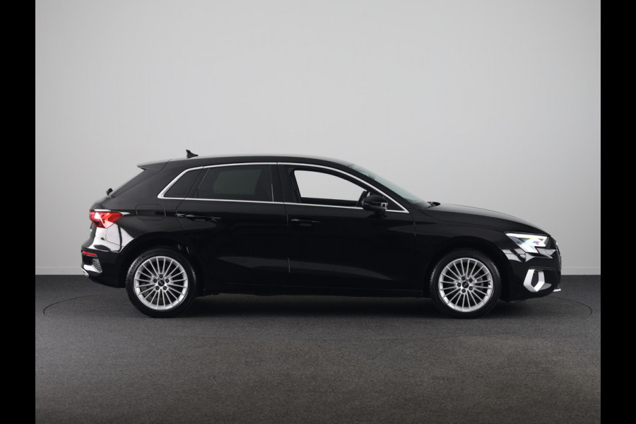 Audi A3 Sportback 30 TFSI Advanced edition 110 pk | Navigatie | Parkeersensoren achter | Cruise control | LED koplampen | Apple Carplay/Android Auto |