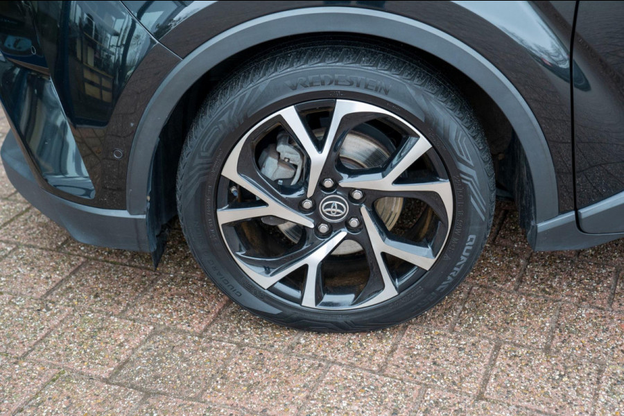Toyota C-HR 1.8 Hybrid Style|Prijs rijklaar incl 12 mnd garantie|Trekhaak Stoelverwarming Blindspot Navi