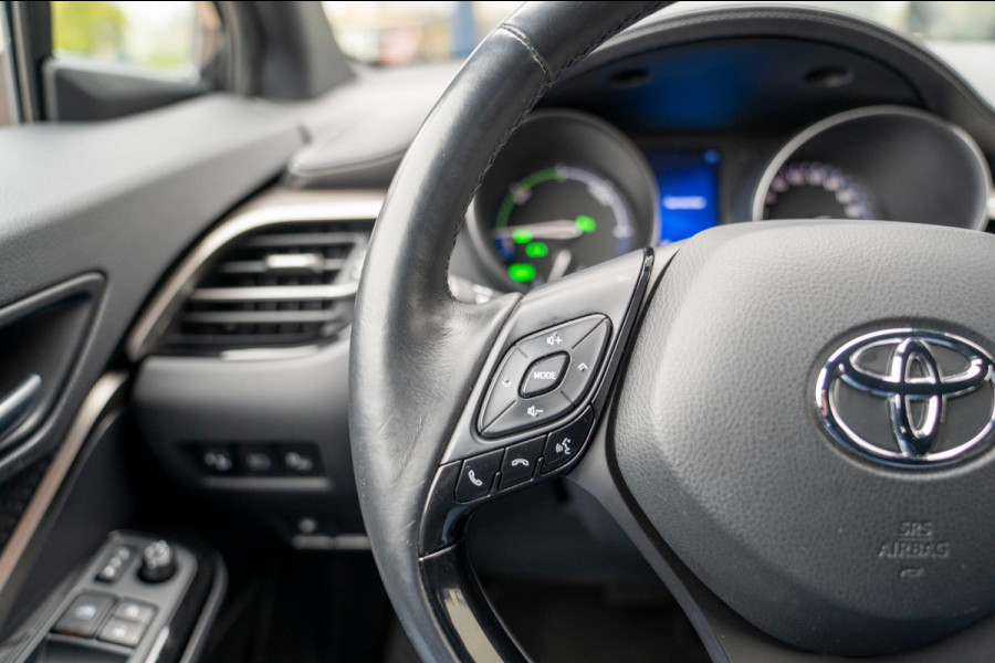 Toyota C-HR 1.8 Hybrid Style|Prijs rijklaar incl 12 mnd garantie|Trekhaak Stoelverwarming Blindspot Navi