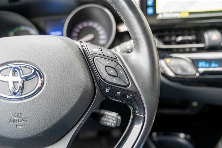 Toyota C-HR 1.8 Hybrid Style|Prijs rijklaar incl 12 mnd garantie|Trekhaak Stoelverwarming Blindspot Navi