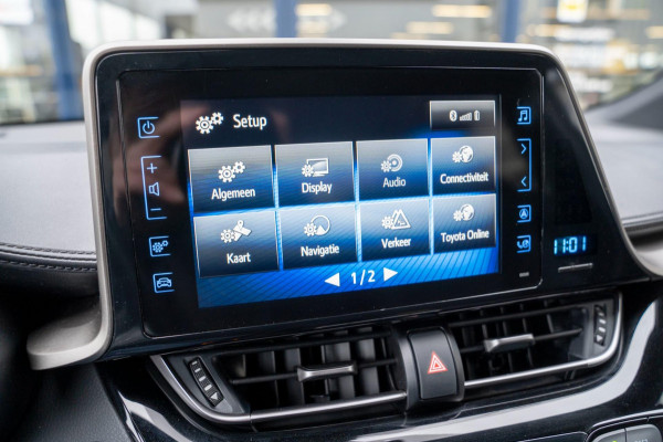 Toyota C-HR 1.8 Hybrid Style|Prijs rijklaar incl 12 mnd garantie|Trekhaak Stoelverwarming Blindspot Navi