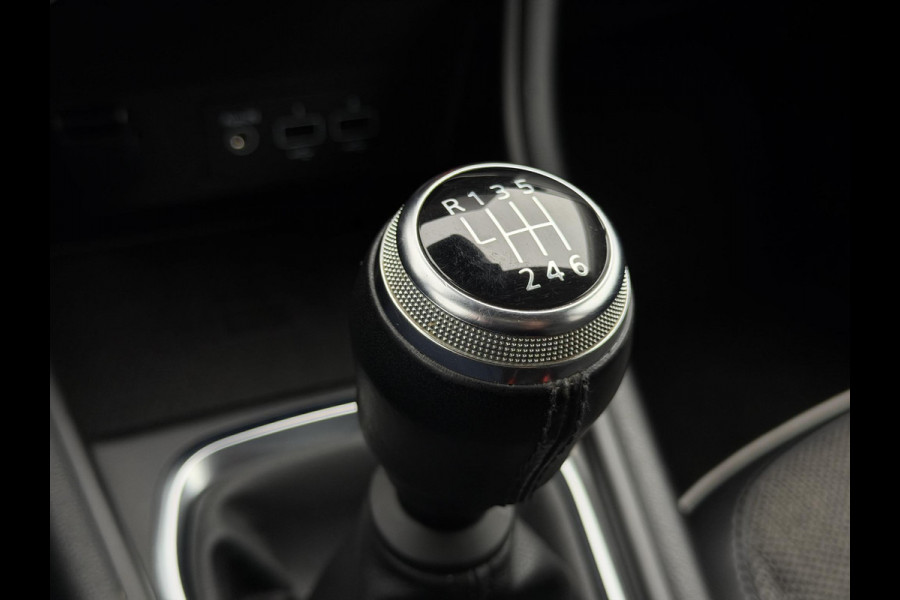 Renault Captur 1.3 TCe 130 Edition One 1e Eigenaar|Navi|Carplay|Camera|Clima|Cruise|Keyless|Groot Scherm|PDC V+A|APK tot 04-2026