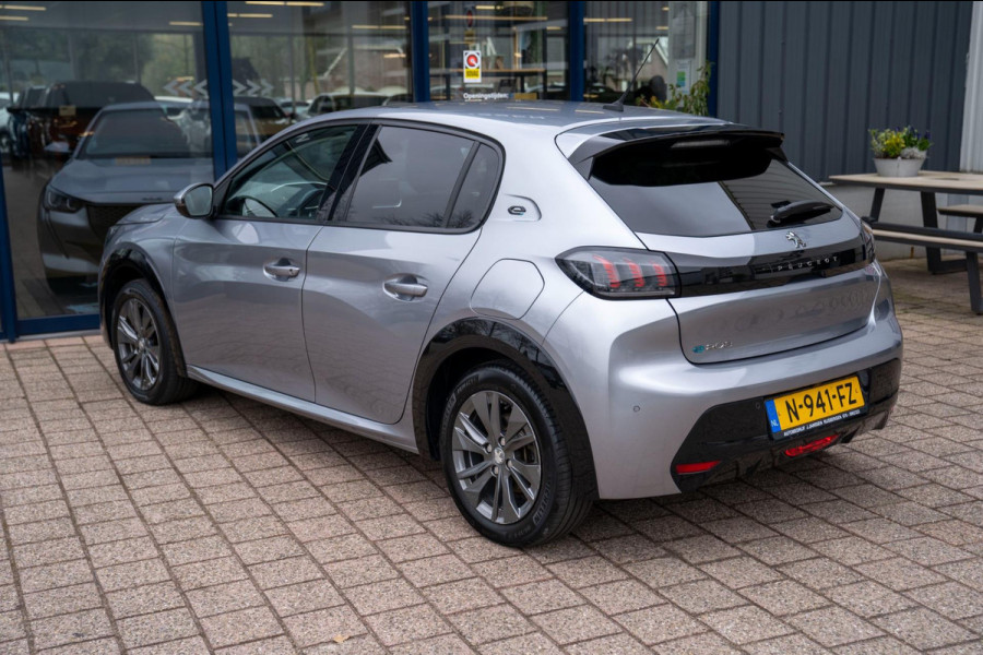 Peugeot e-208 EV Allure 50 kWh |Prijs rijklaar incl 12 mnd garantie| Camera Navi PDC Clima