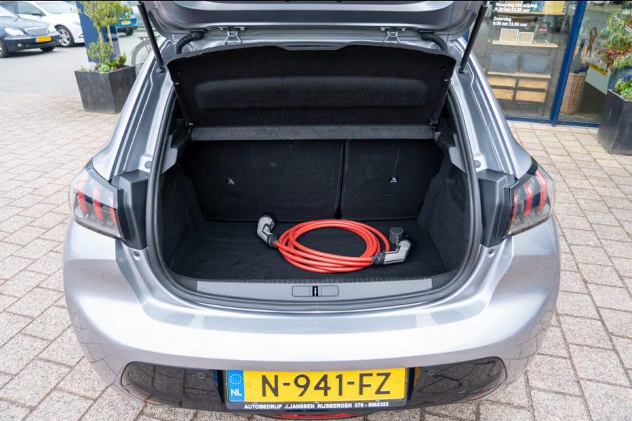 Peugeot e-208 EV Allure 50 kWh |Prijs rijklaar incl 12 mnd garantie| Camera Navi PDC Clima