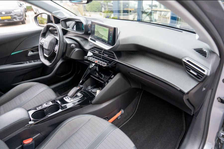 Peugeot e-208 EV Allure 50 kWh |Prijs rijklaar incl 12 mnd garantie| Camera Navi PDC Clima