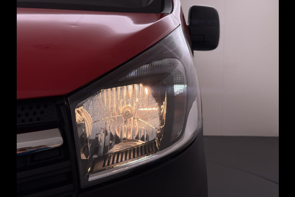 Opel Vivaro D126pk L2H1 D. C Dubbele Cabine Euro 6 Navi Airco Trekhaak Camera Cruise Control Bluetooth Pdc 5-Persoons Betonplex Vloer Wandbetimmering Schuifdeur Regen-Lichtsensor 1.6CDTI 1e Eigenaar Origineel Nederlandse Auto Dealeronderhouden 2.000kg trekvermogen