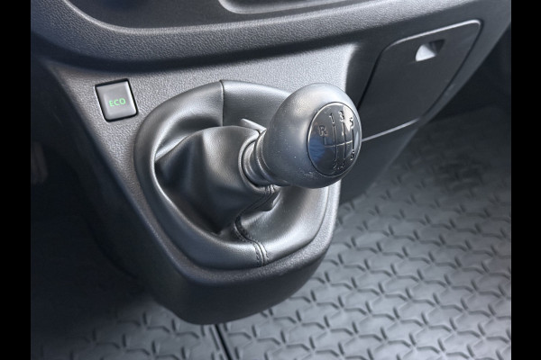 Opel Vivaro D126pk L2H1 D. C Dubbele Cabine Euro 6 Navi Airco Trekhaak Camera Cruise Control Bluetooth Pdc 5-Persoons Betonplex Vloer Wandbetimmering Schuifdeur Regen-Lichtsensor 1.6CDTI 1e Eigenaar Origineel Nederlandse Auto Dealeronderhouden 2.000kg trekvermogen