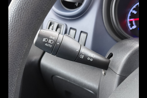 Opel Vivaro D126pk L2H1 D. C Dubbele Cabine Euro 6 Navi Airco Trekhaak Camera Cruise Control Bluetooth Pdc 5-Persoons Betonplex Vloer Wandbetimmering Schuifdeur Regen-Lichtsensor 1.6CDTI 1e Eigenaar Origineel Nederlandse Auto Dealeronderhouden 2.000kg trekvermogen