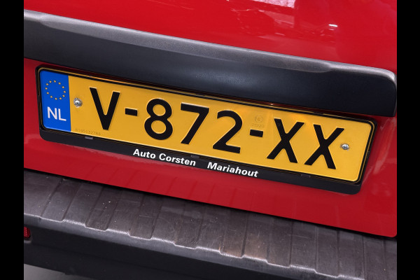 Opel Vivaro D126pk L2H1 D. C Dubbele Cabine Euro 6 Navi Airco Trekhaak Camera Cruise Control Bluetooth Pdc 5-Persoons Betonplex Vloer Wandbetimmering Schuifdeur Regen-Lichtsensor 1.6CDTI 1e Eigenaar Origineel Nederlandse Auto Dealeronderhouden 2.000kg trekvermogen