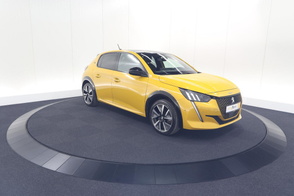 Peugeot e-208 EV GT Pack 50 kWh | Adaptieve Cruise Control | Camera | Alcantara Bekleding | Dodehoekdetectie
