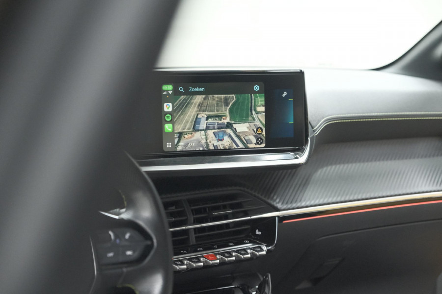 Peugeot e-208 EV GT Pack 50 kWh | Adaptieve Cruise Control | Camera | Alcantara Bekleding | Dodehoekdetectie