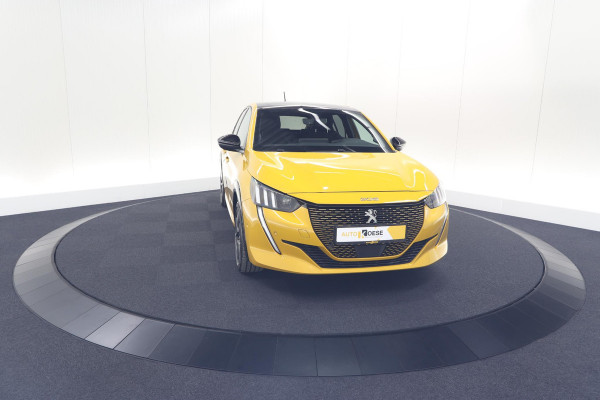 Peugeot e-208 EV GT Pack 50 kWh | Adaptieve Cruise Control | Camera | Alcantara Bekleding | Dodehoekdetectie