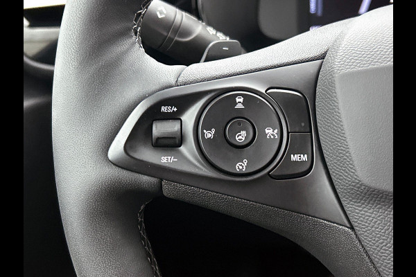 Opel Corsa 1.2 Turbo 136pk Automaat Hybrid GS | DEMO ! | Navigatie | Apple Carplay/ Android Auto | Camera | Parkeersensoren | Cruise Control | Stoel- en stuurverwarming | Airco | Lichtmetalen velgen | Getinte ramen