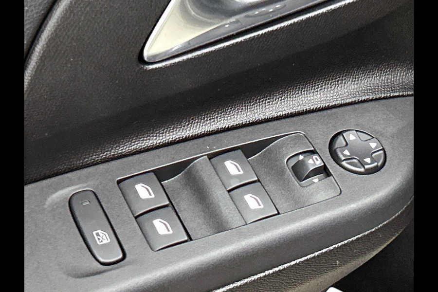 Opel Corsa 1.2 Turbo 136pk Automaat Hybrid GS | DEMO ! | Navigatie | Apple Carplay/ Android Auto | Camera | Parkeersensoren | Cruise Control | Stoel- en stuurverwarming | Airco | Lichtmetalen velgen | Getinte ramen