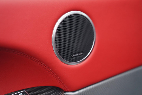 Land Rover Range Rover Sport 5.0 V8 SC SVR | Trekhaak | Meridian | HuD | Panorama | Lane Assist | Luchtvering | 360 cam | 22 inch