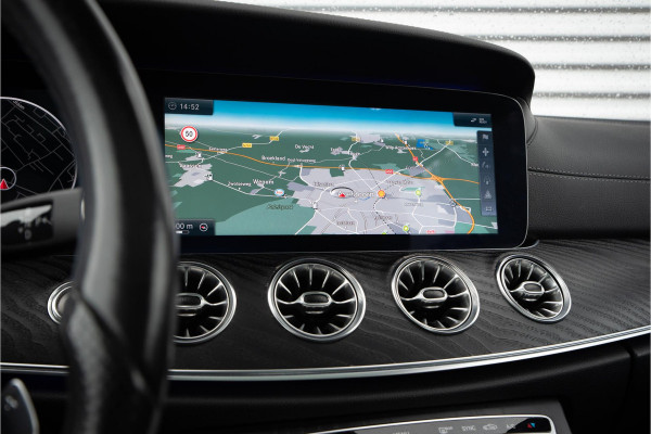 Mercedes-Benz E-Klasse Coupé 400 4MATIC AMG Panodak Leer Burmester Widescreen Ambient Verlicht. 360 Cam.