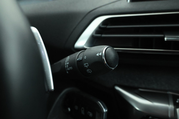 Peugeot 5008 1.5 BlueHDI Allure Pack Business Automaat, 7 Persoons, Leer, Climate,