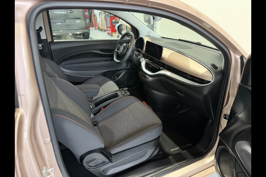 Fiat 500 Icon 42 kWh CAMERA 17 INCH VELGEN