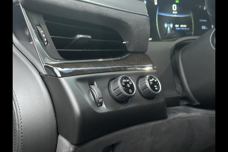 Cadillac Escalade 6.2 V8 Platinum Schuifdak Adapt. Cruise Massage Stoelvent. BOSE Multimedia Trekhaak 22''LM