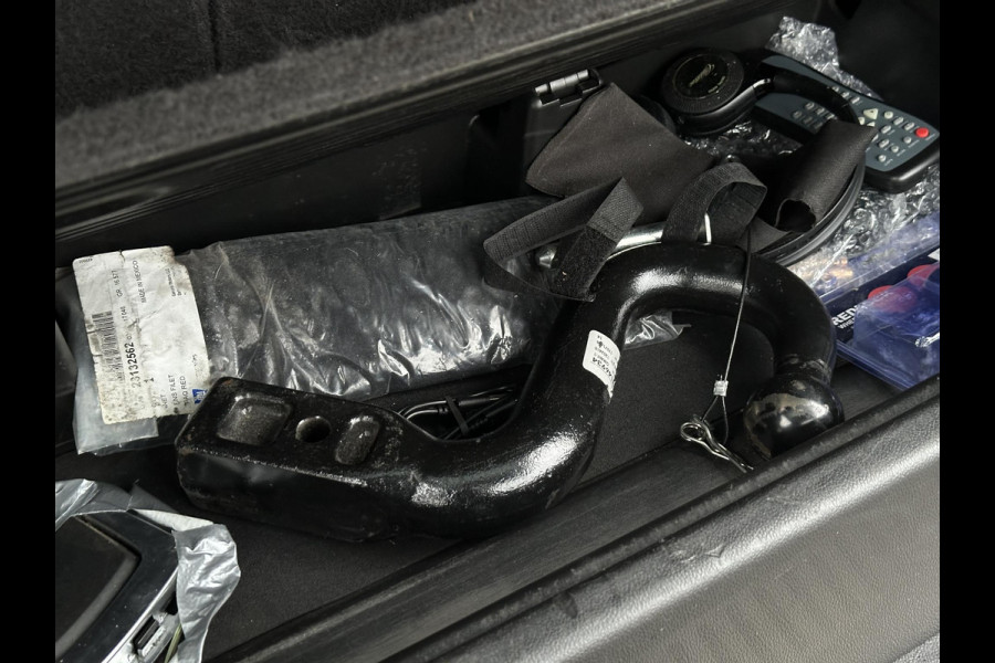 Cadillac Escalade 6.2 V8 Platinum Schuifdak Adapt. Cruise Massage Stoelvent. BOSE Multimedia Trekhaak 22''LM