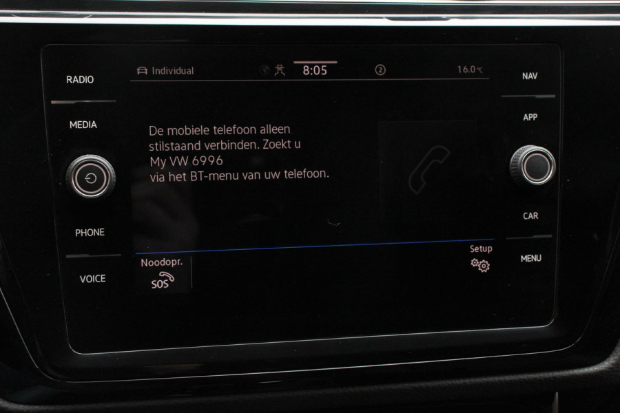 Volkswagen Touran 1.5 TSI DSG Highline 7p | Navigatie | Apple Carplay/Android Auto | Parkeersensoren | Adaptive Cruise Control | Stoel-en stuurverwarming | Elektrische achterklep | Getinte ramen | Climatronic