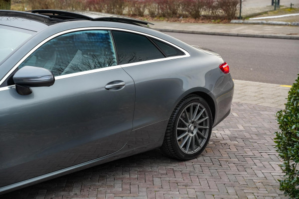 Mercedes-Benz E-Klasse Coupé 200 Wide Screen Panoramadak
