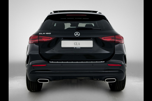 Mercedes-Benz GLA 180 Business Solution AMG | Premium Plus Pakket | Trekhaak | Nightpakket | GUARD 360 ° Vehicle protection Plus | Head-up display | Memorypakket | 360°-camera | Augmented Reality navigatie |