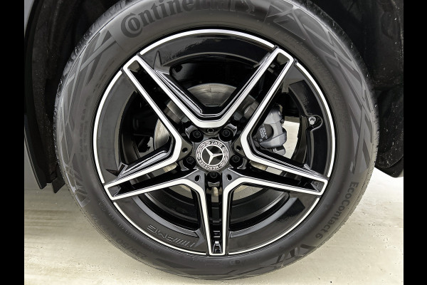 Mercedes-Benz GLA 180 Business Solution AMG | Premium Plus Pakket | Trekhaak | Nightpakket | GUARD 360 ° Vehicle protection Plus | Head-up display | Memorypakket | 360°-camera | Augmented Reality navigatie |