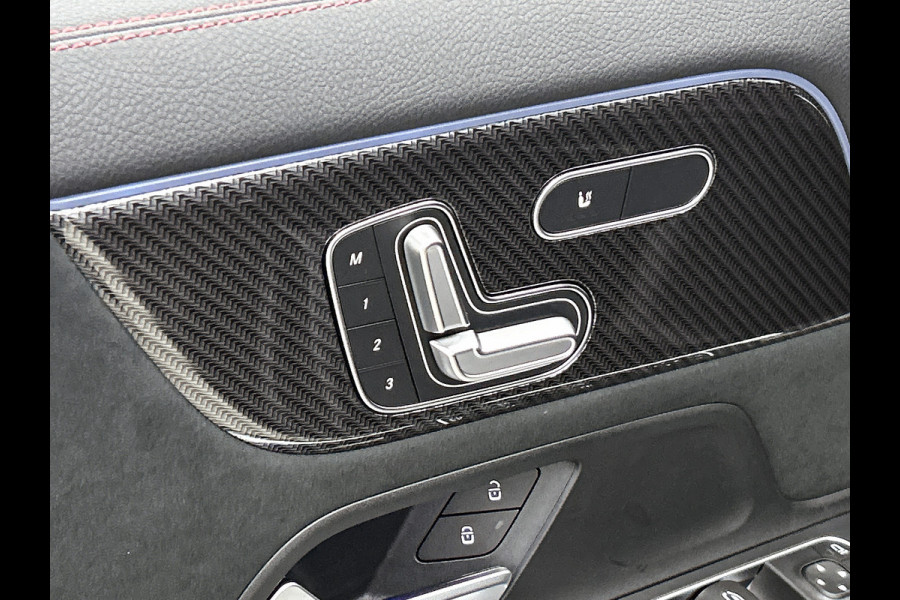 Mercedes-Benz GLA 180 Business Solution AMG | Premium Plus Pakket | Trekhaak | Nightpakket | GUARD 360 ° Vehicle protection Plus | Head-up display | Memorypakket | 360°-camera | Augmented Reality navigatie |