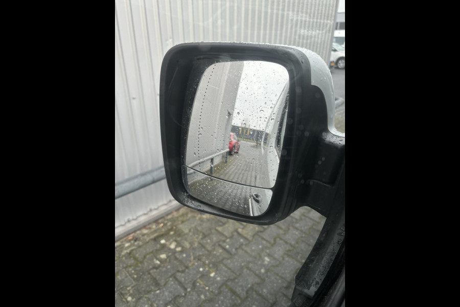 Renault Trafic 2.0 dCi 170 T29 L2H1 DC Luxe*AUTO*HAAK*ECC*CAM*TEL