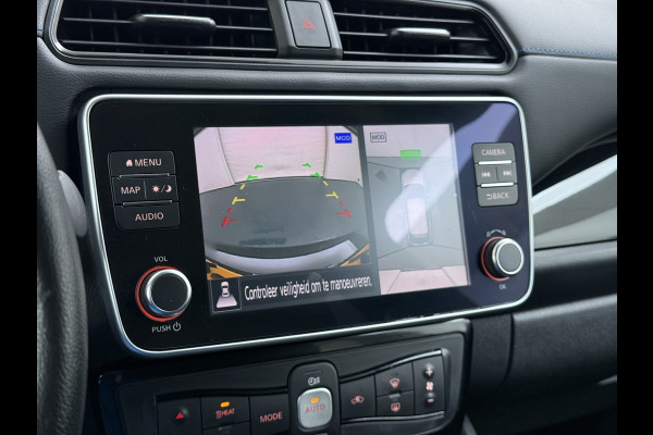 Nissan Leaf N-Connecta 40kWh Navi Ecc 360°Camera Adap.Cruise Pdc Keyless Blindspot Apple Carplay Android Auto Lmv 17" Stoel+Stuurverwarming DAB Bluetooth Lmv Privacyglas 1e Eigenaar Origineel Nederlandse Auto