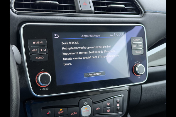 Nissan Leaf N-Connecta 40kWh Navi Ecc 360°Camera Adap.Cruise Pdc Keyless Blindspot Apple Carplay Android Auto Lmv 17" Stoel+Stuurverwarming DAB Bluetooth Lmv Privacyglas 1e Eigenaar Origineel Nederlandse Auto