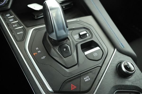 Lynk & Co 01 1.5 Panorama Dak, Black Pakket, BOM VOL!!