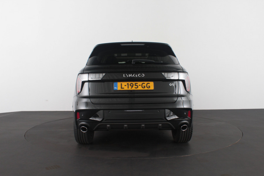 Lynk & Co 01 1.5 > 262pk/Camera/Infinity/Pano.schuif/Memory/Zwart...