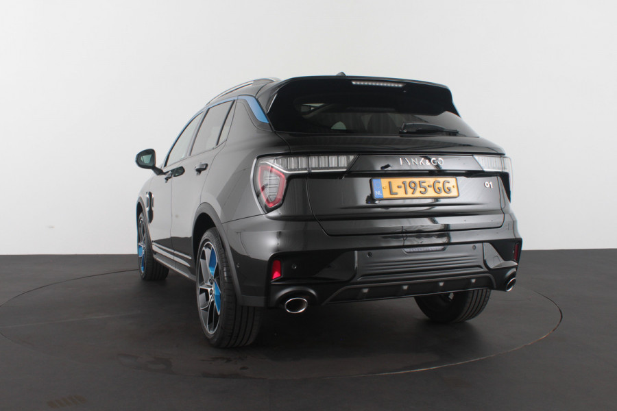 Lynk & Co 01 1.5 > 262pk/Camera/Infinity/Pano.schuif/Memory/Zwart...