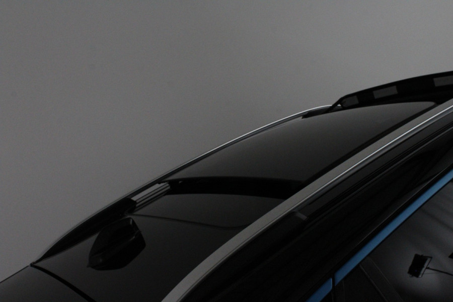 Lynk & Co 01 1.5 > 262pk/Camera/Infinity/Pano.schuif/Memory/Zwart...