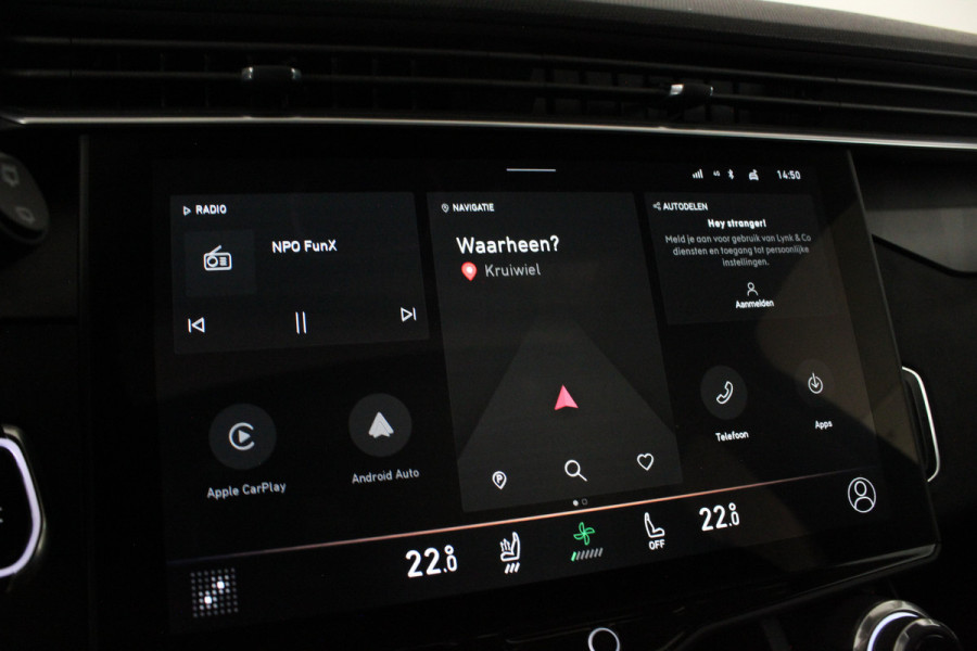 Lynk & Co 01 1.5 > 262pk/Camera/Infinity/Pano.schuif/Memory/Zwart...