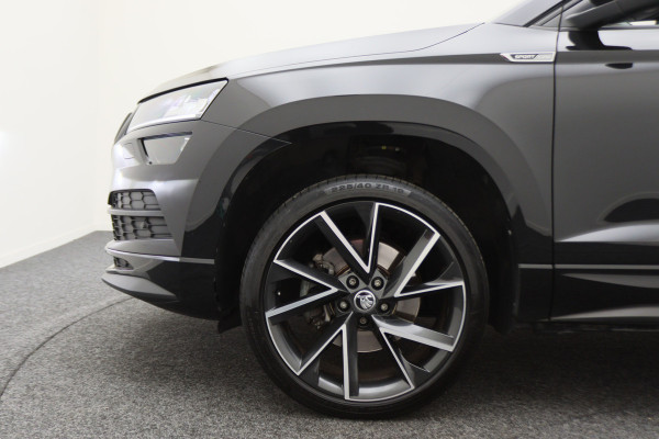 Škoda Karoq 1.5 TSI ACT Sportline Business Navi, Apple Carplay, Camera, Trekhaak, Climate, Sporstoelen