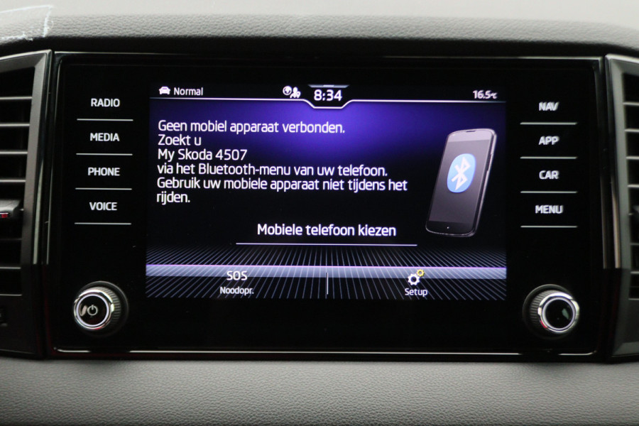 Škoda Karoq 1.5 TSI ACT Sportline Business Navi, Apple Carplay, Camera, Trekhaak, Climate, Sporstoelen