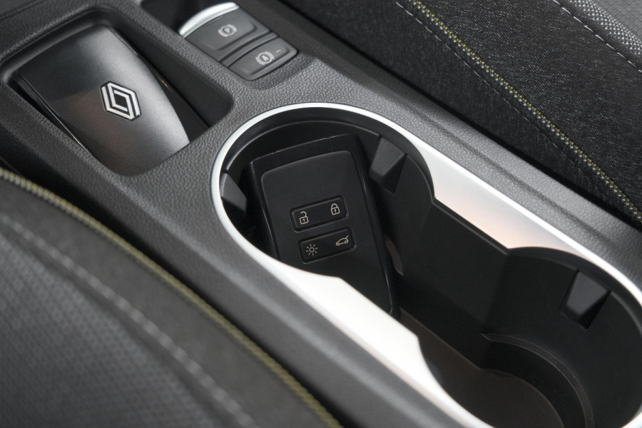 Renault Captur Mild Hybrid 160 techno | Pack Winter | Camera | Adaptieve Cruise Control | Apple Carplay