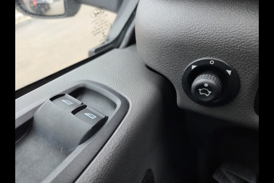 Ford Transit 350 2.0 TDCI L5 96Kw - 130Pk Laadklep Zijdeur Trend Skeletal Airco Achteruitrijcamera