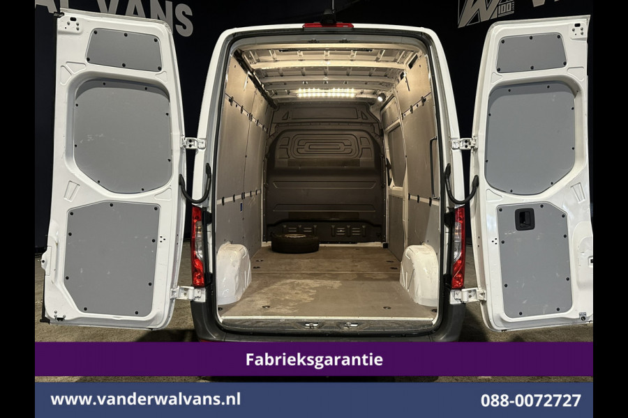 Mercedes-Benz Sprinter 211CDI L2H2 Fabrieksgarantie Euro6 Airco | Trekhaak | Camera Bijrijdersbank