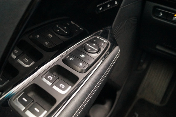 Kia e-Niro ExecutiveLine 64kWh -LEER-NAVI-ECC-CAM-