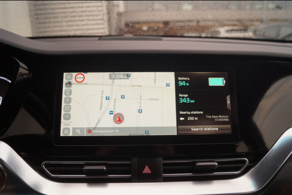 Kia e-Niro ExecutiveLine 64kWh -LEER-NAVI-ECC-CAM-