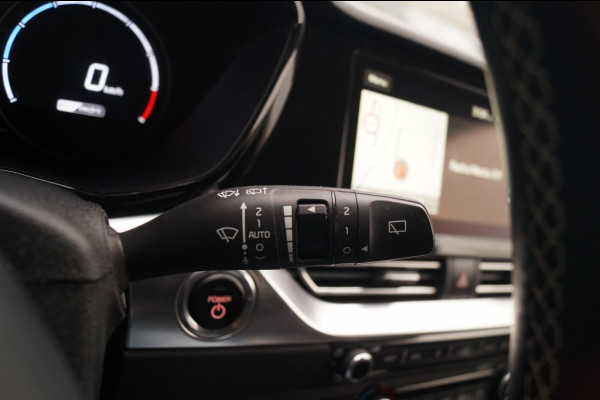 Kia e-Niro ExecutiveLine 64kWh -LEER-NAVI-ECC-CAM-
