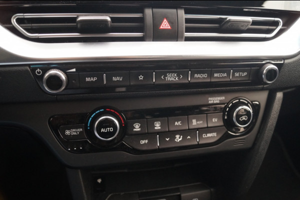 Kia e-Niro ExecutiveLine 64kWh -LEER-NAVI-ECC-CAM-