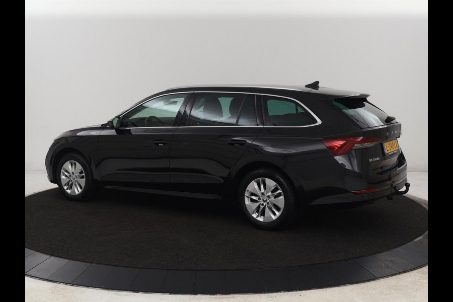 Škoda Octavia 1.0 TSI Business Edition | Trekhaak | Carplay | Sfeerverlichting | Stoelverwarming | Full LED | Parkeerhulp | Digital Cockpit | DAB | Cruise control | Climate control