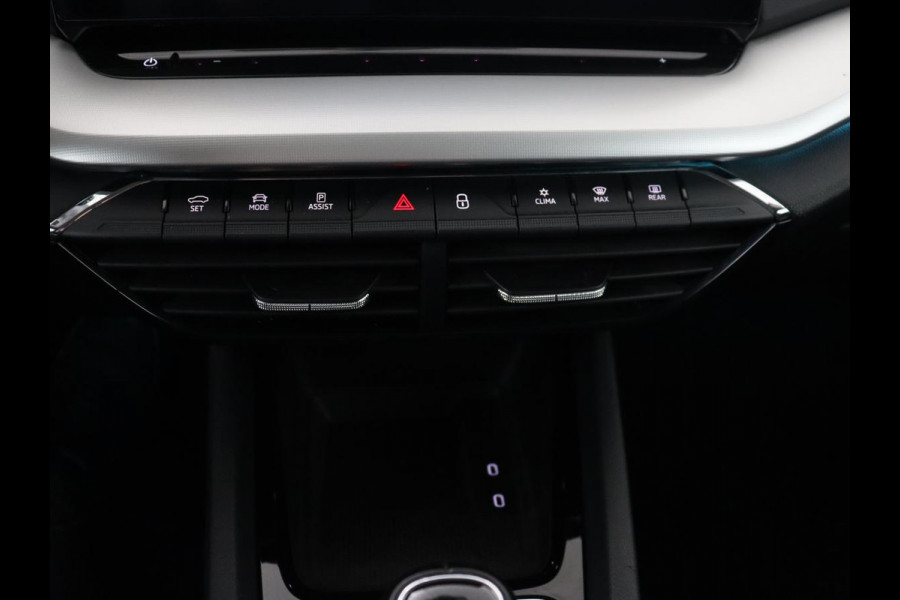 Škoda Octavia 1.0 TSI Business Edition | Trekhaak | Carplay | Sfeerverlichting | Stoelverwarming | Full LED | Parkeerhulp | Digital Cockpit | DAB | Cruise control | Climate control